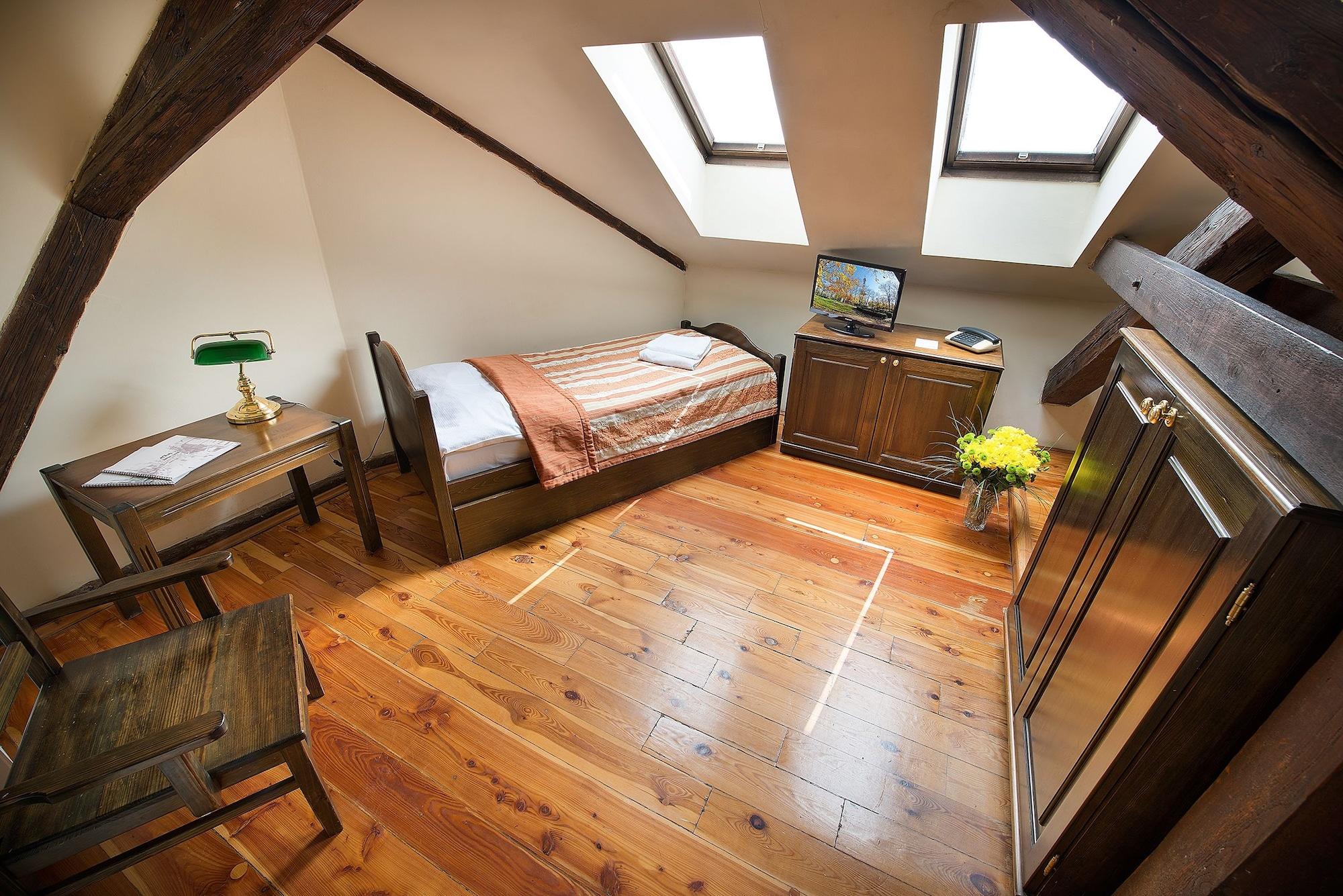 U Medvidku-Brewery Hotel Prague Ngoại thất bức ảnh